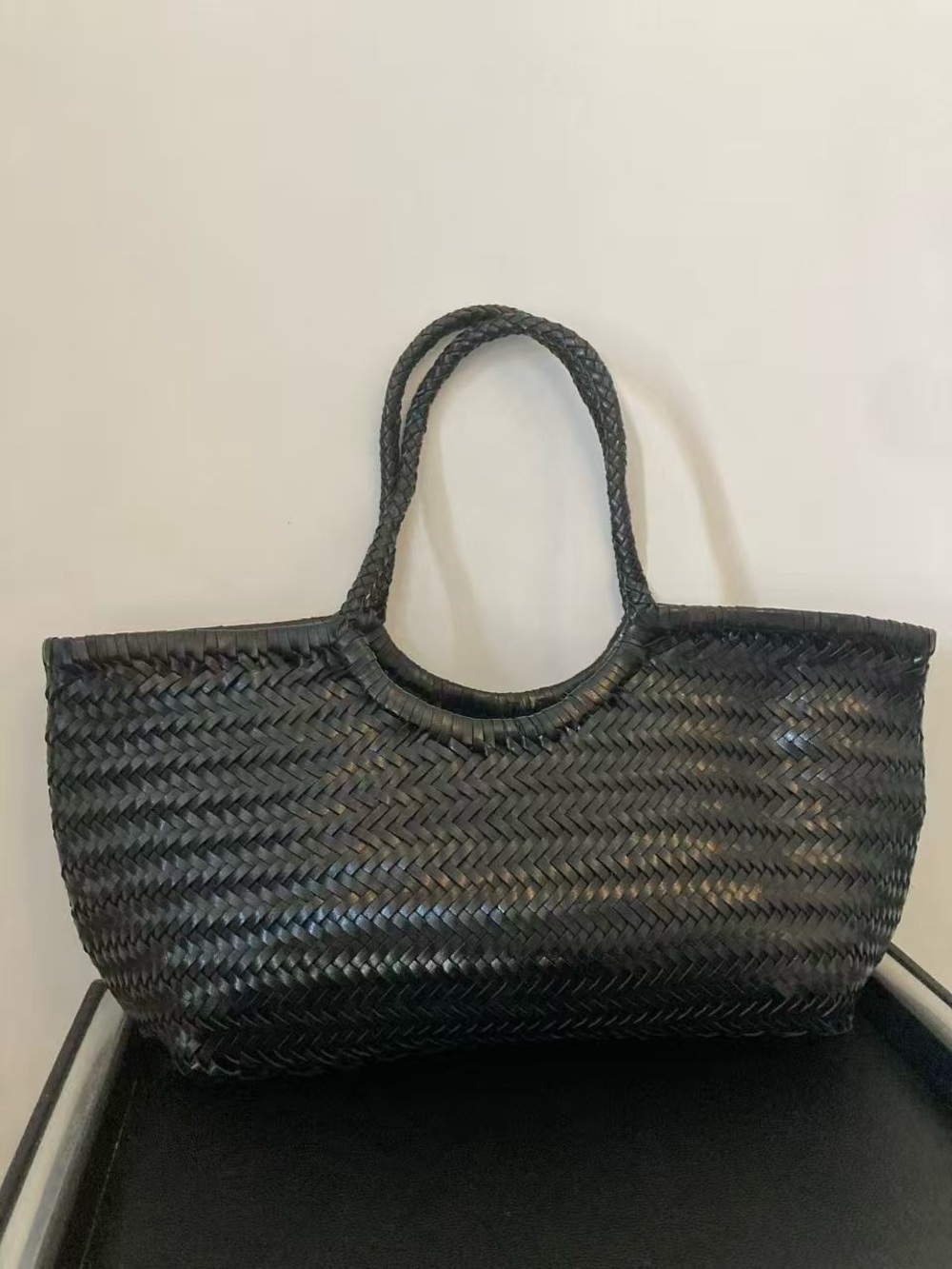 DRAGON DIFFUSION black woven tote bag - Picture 3 of 12